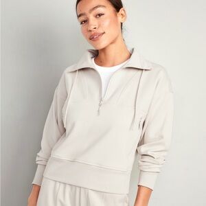 Old navy half zip sweatshirt